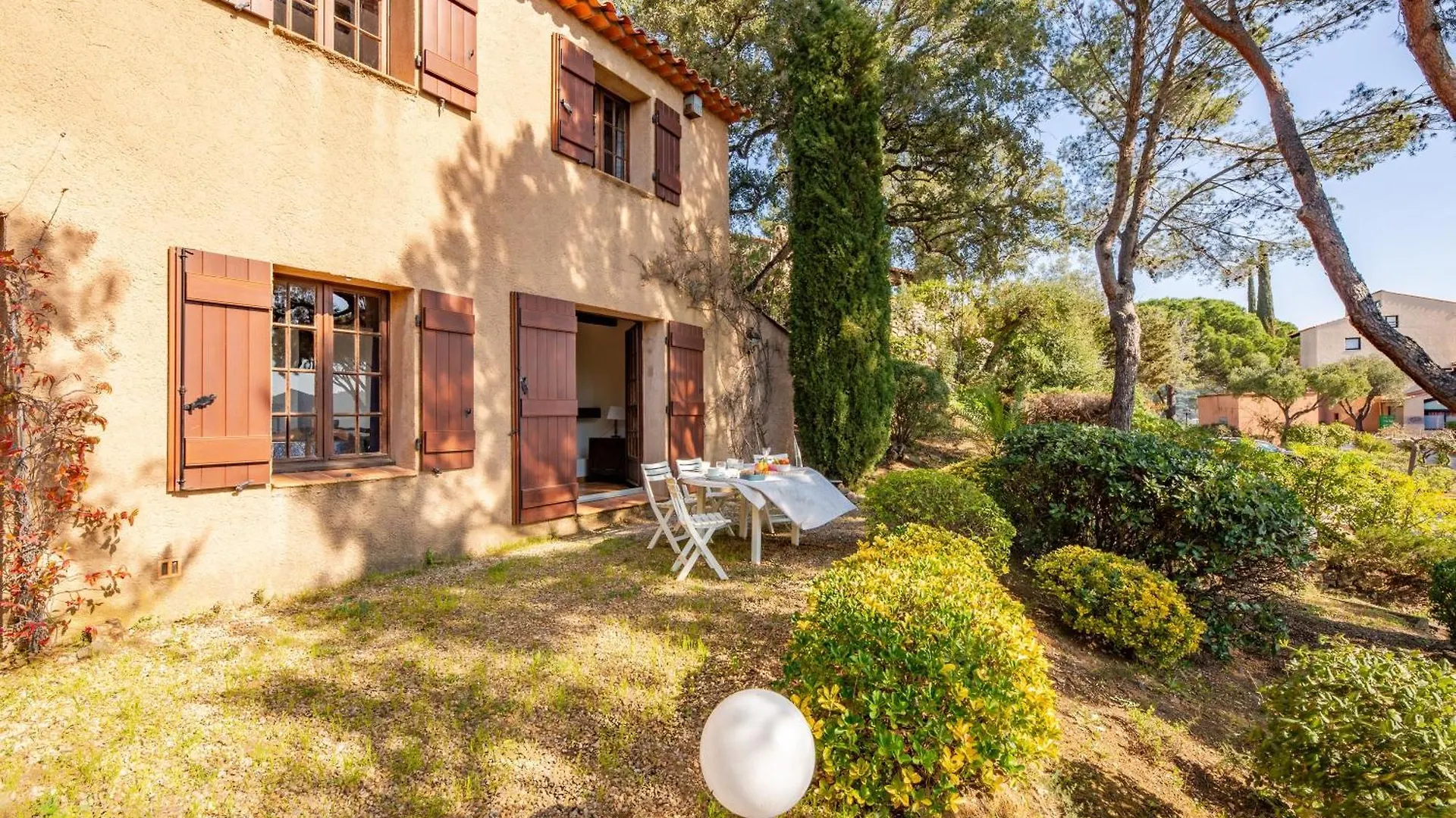Ajoucadou - Vue Sur Le Cap Lardier La Croix-Valmer Holiday home